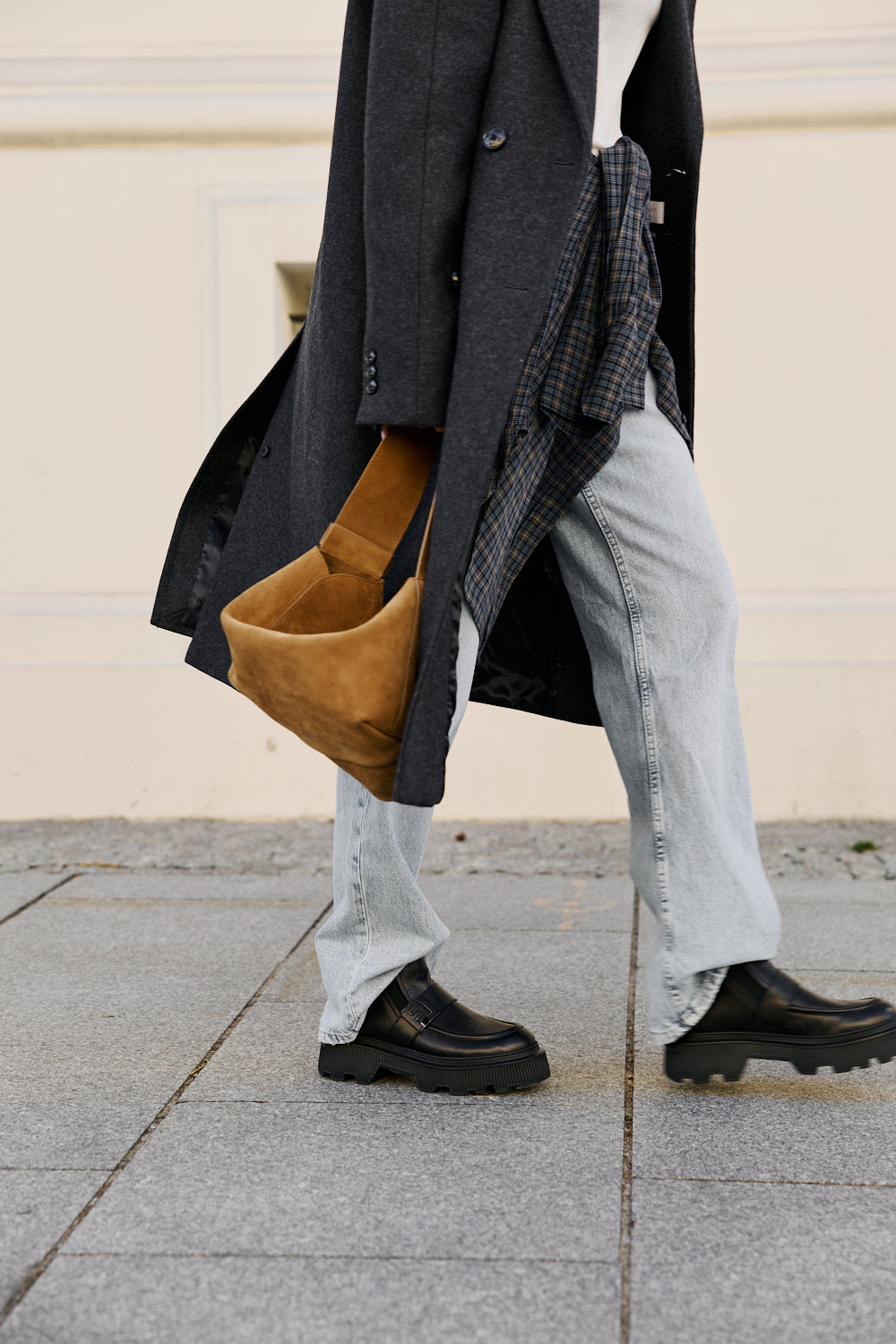 Напівчеревики з пряжкою