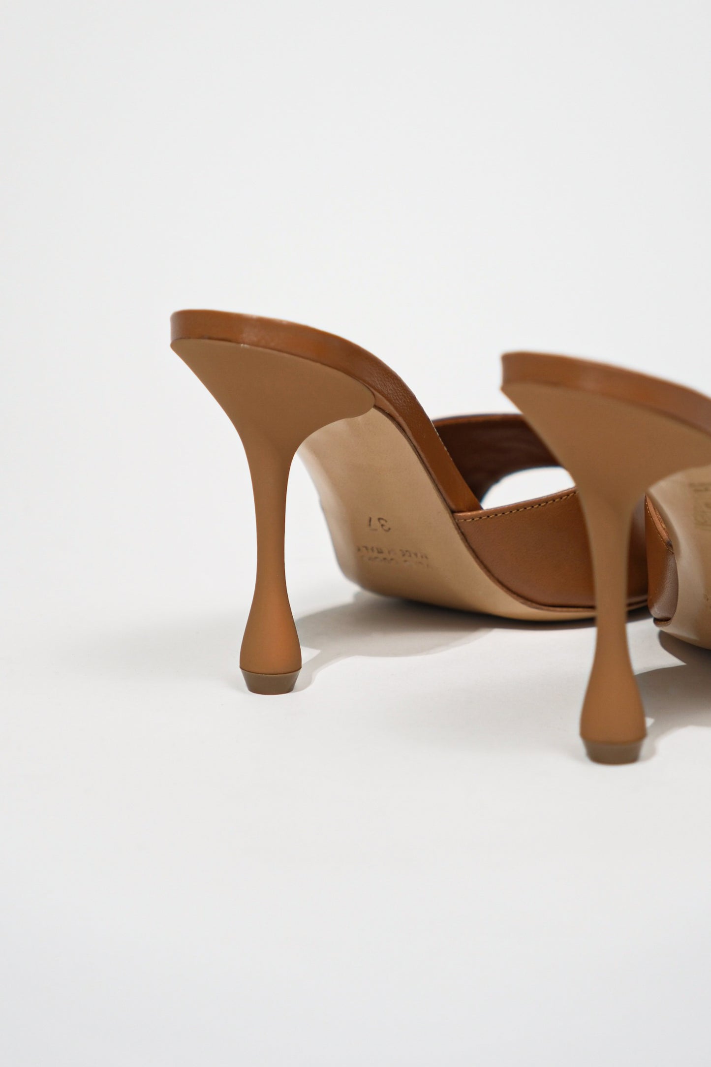 MUL Heels