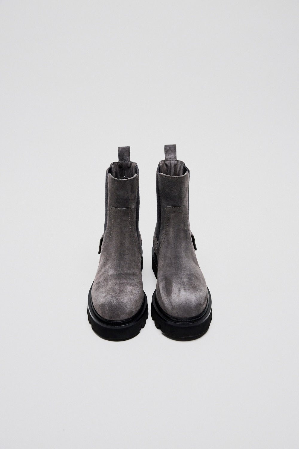 Замшевые челси