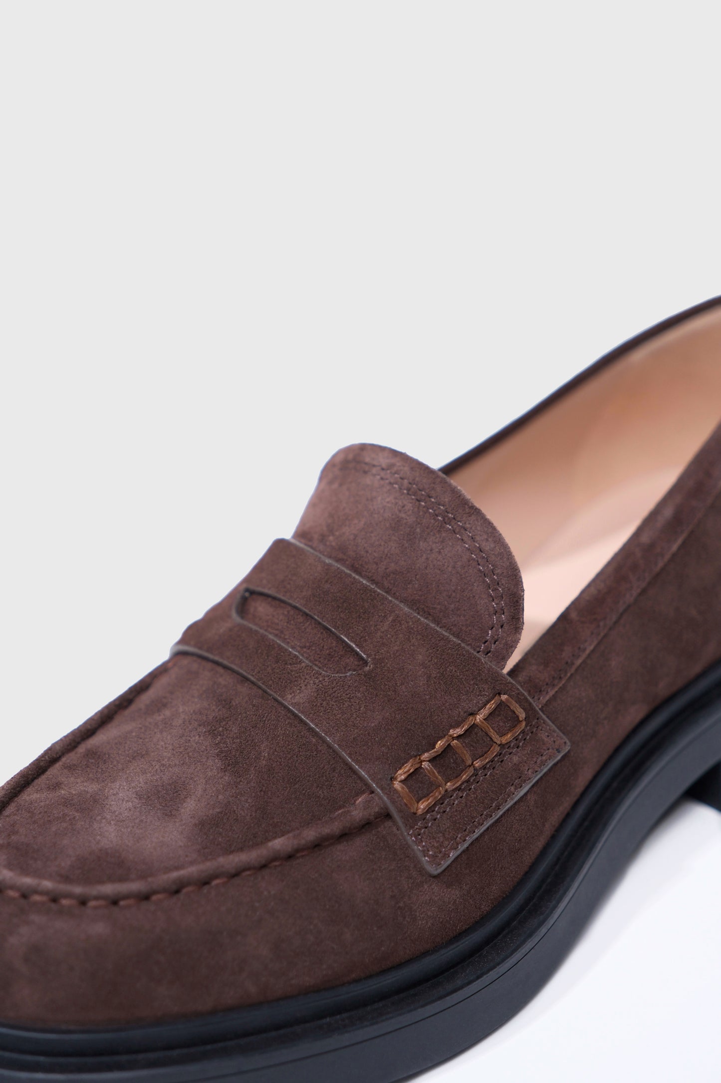 Zamszowe Loafersy